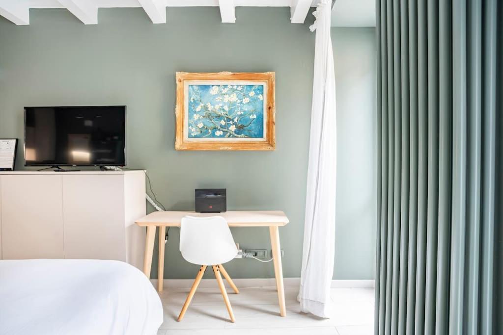 Bergamo Center Suite Mia - Modern & Green + Wifi Dış mekan fotoğraf